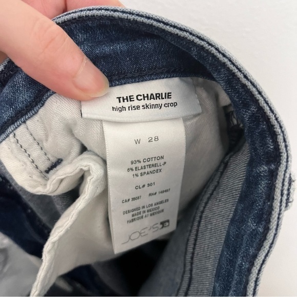 JOE’S Jeans The Charlie High Rise Skinny Crop. Size 28 - Picture 7 of 11